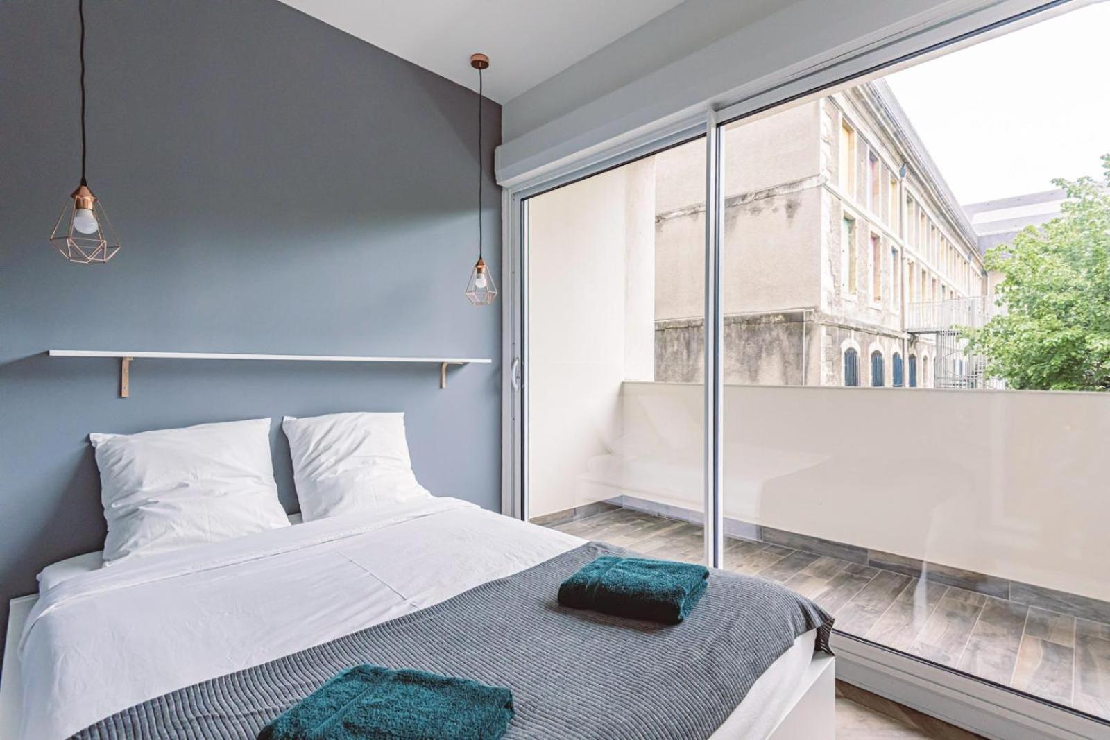 Henri Au Pied De La Cathedrale. Apartment Reims Exterior foto